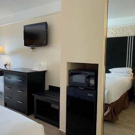 Texas Inn & Suites Pharr/San Juan Kültér fotó