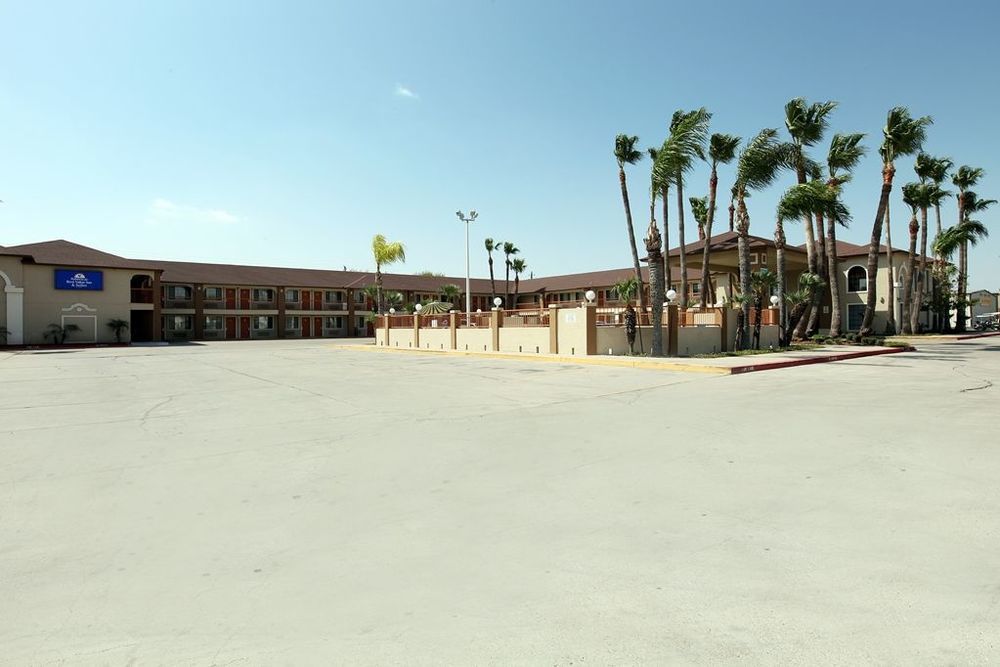 Texas Inn & Suites Pharr/San Juan Kültér fotó