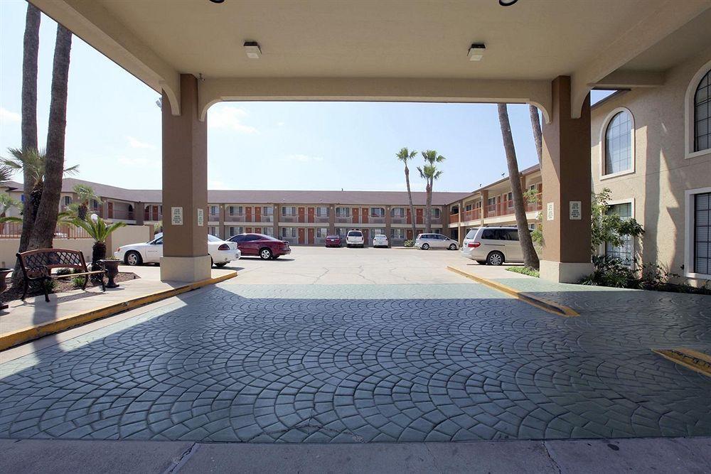 Texas Inn & Suites Pharr/San Juan Kültér fotó