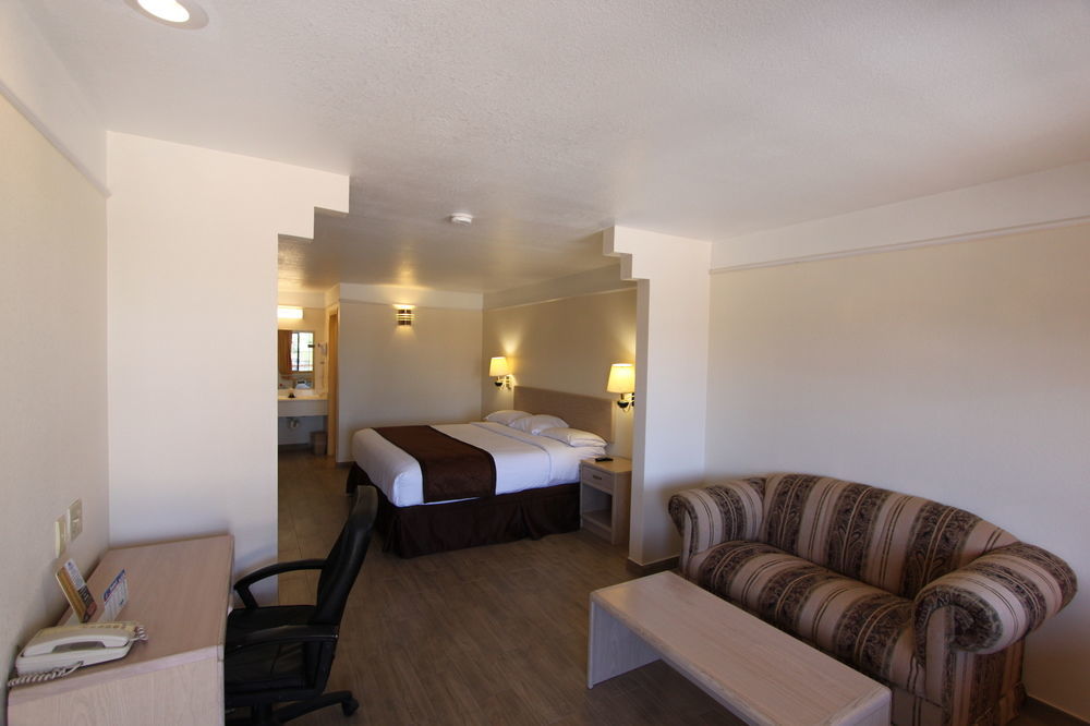 Texas Inn & Suites Pharr/San Juan Kültér fotó