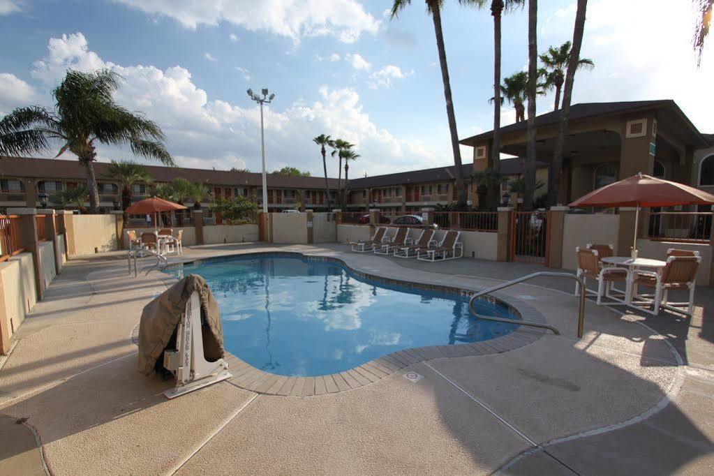 Texas Inn & Suites Pharr/San Juan Kültér fotó