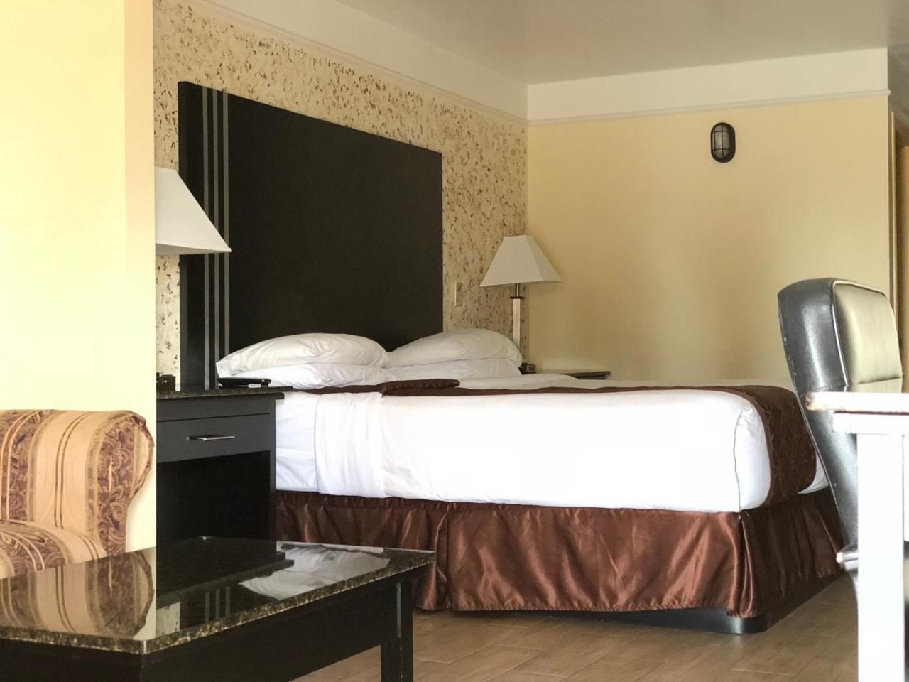 Texas Inn & Suites Pharr/San Juan Kültér fotó